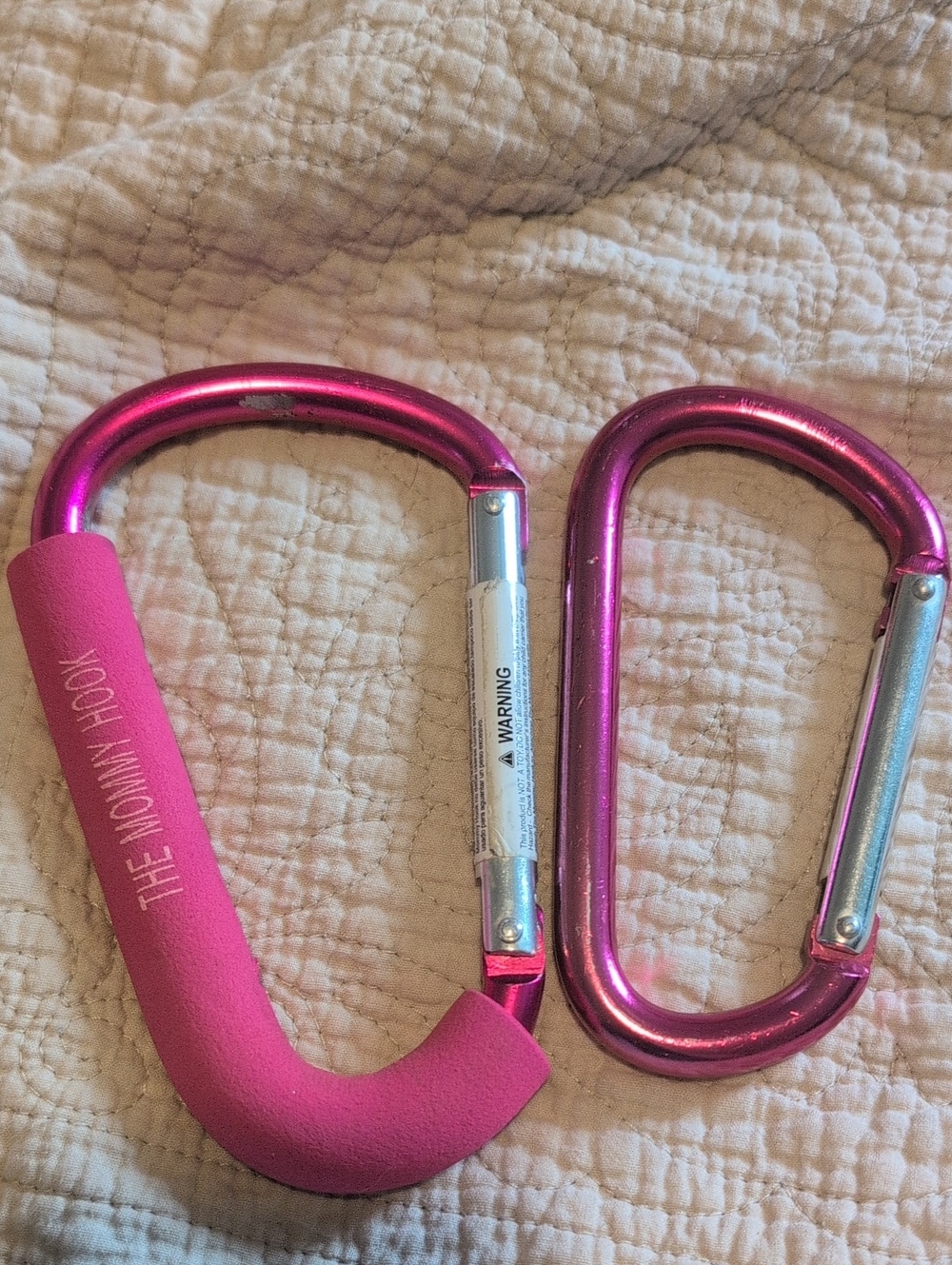 Pink Mommy Hook Carabiner Set - Women's Accessory